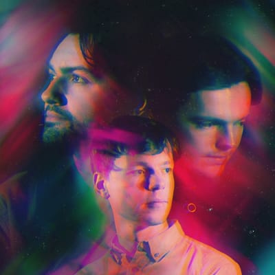 A SUDDEN BURST OF COLOUR: SONIDO CON IDENTIDAD PROPIA