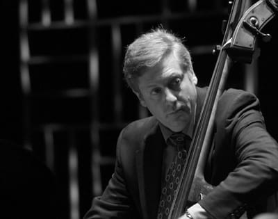 DAVID E FINCK: COMO UNA BRISA