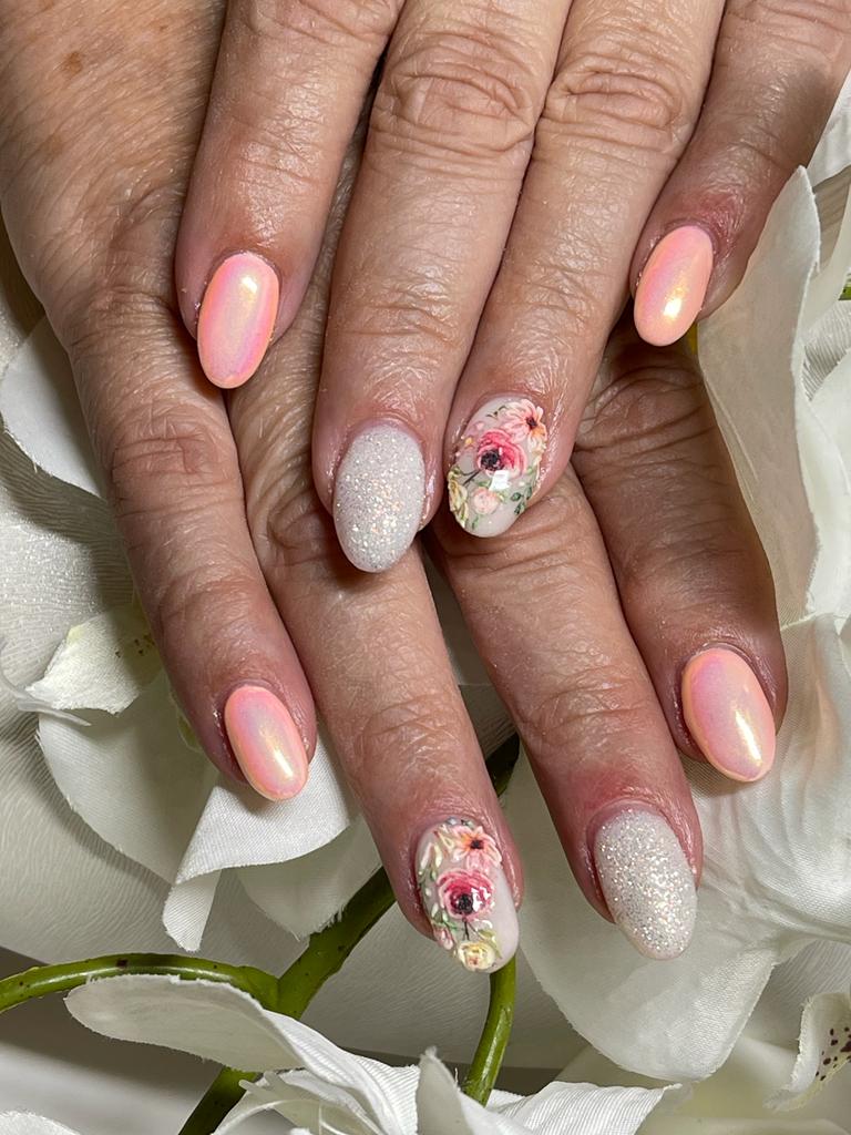 Schmucknägel meinerl eigener Arbeiten