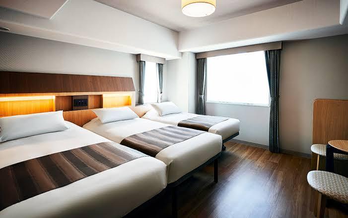 Triple room