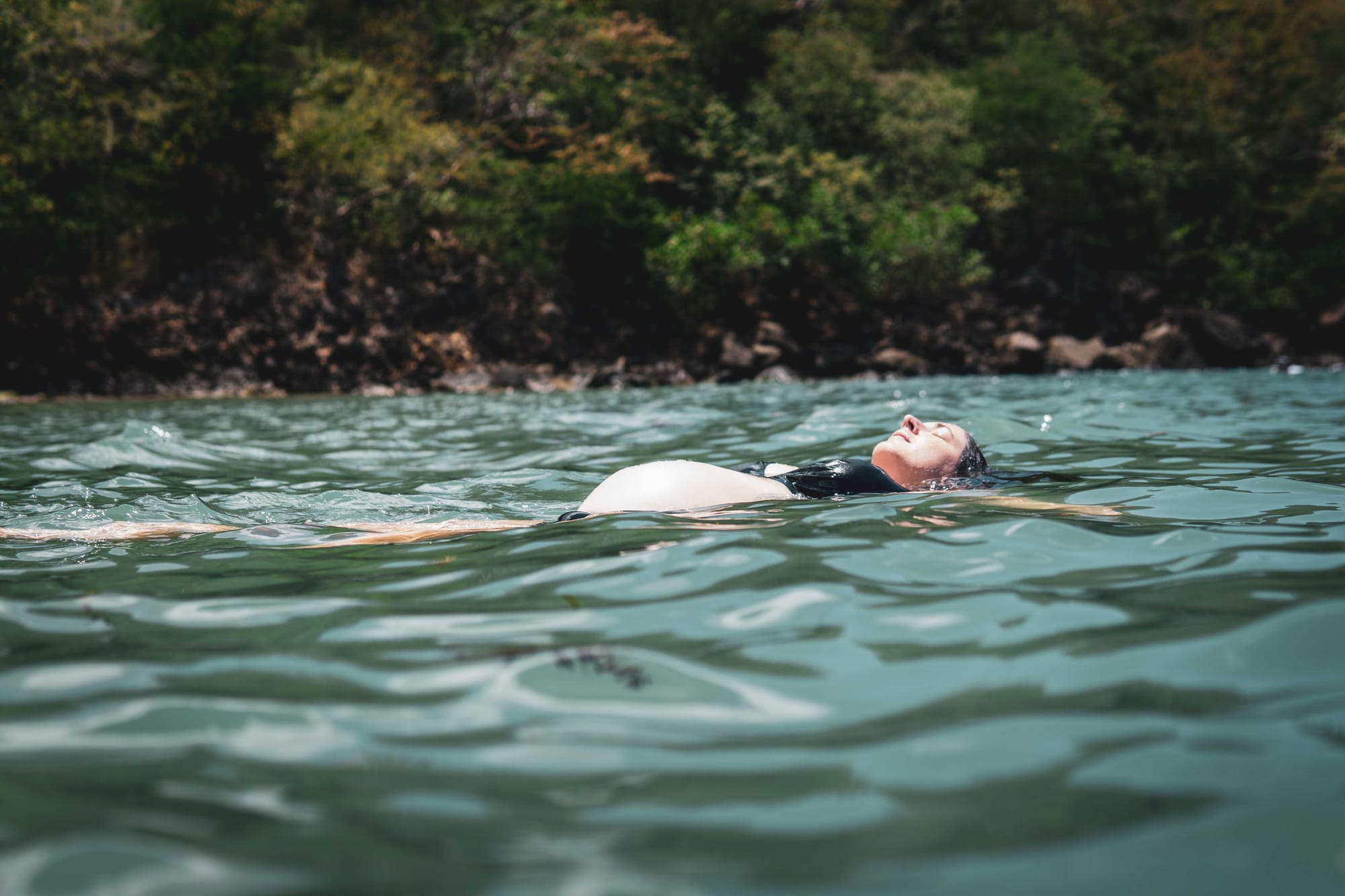 🌴👶🏽 Un moment magique à Grande Anse, Deshaies, Guadeloupe ! 👶🏽🌴