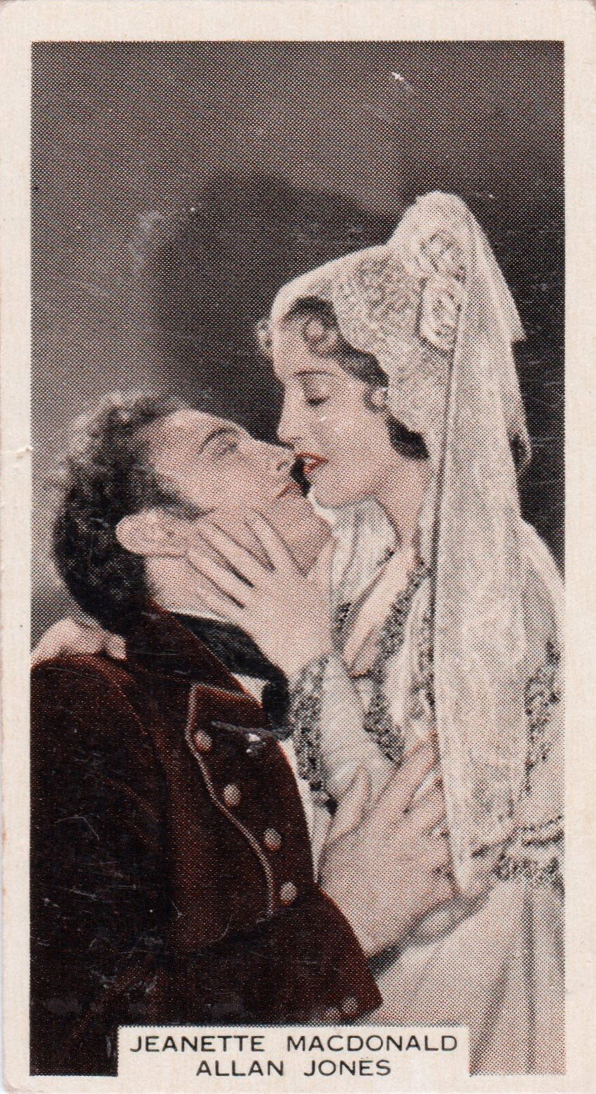 JEANNETTE MACDONALD AND ALLAN JONES in "THE FIREFLY"
