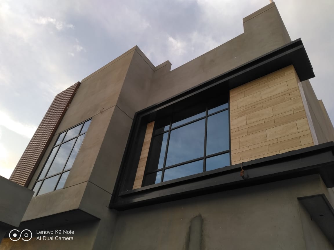 واجهات استركشر وكارتن وول