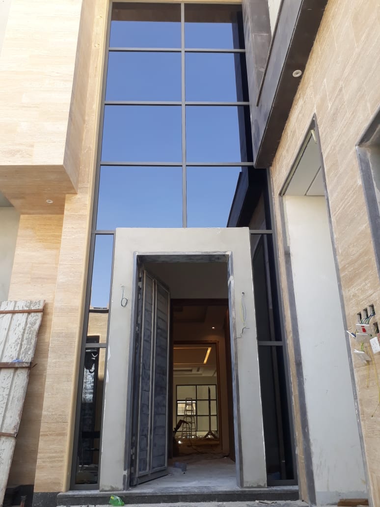 واجهات استركشر وكارتن وول