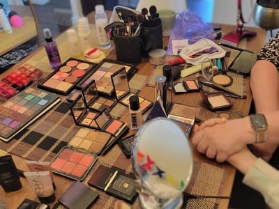 'Layer of Beauty' Teens Mom & Me