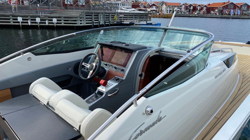 Cormate Chase 35 - Outboard edition