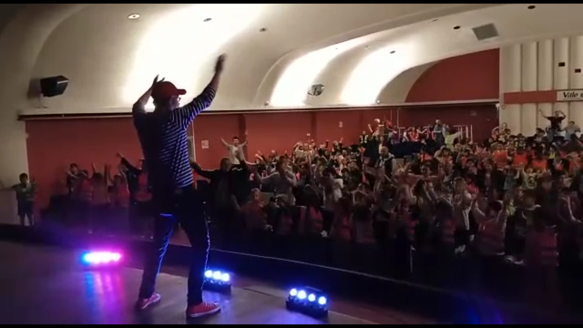 Sirouy le clown dans les écoles, associations, comités d'entreprise, etc...