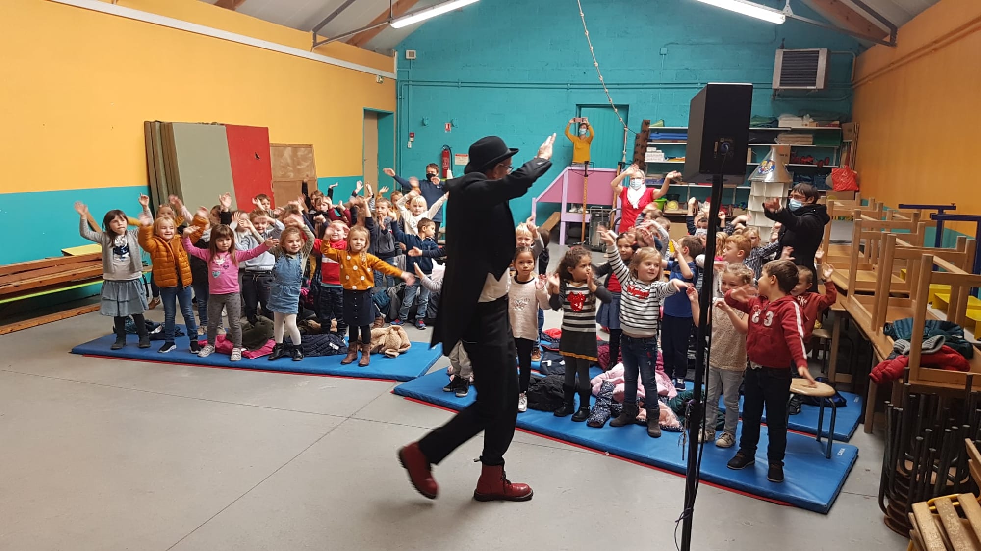 Sirouy le clown dans les écoles, associations, comités d'entreprise, etc...