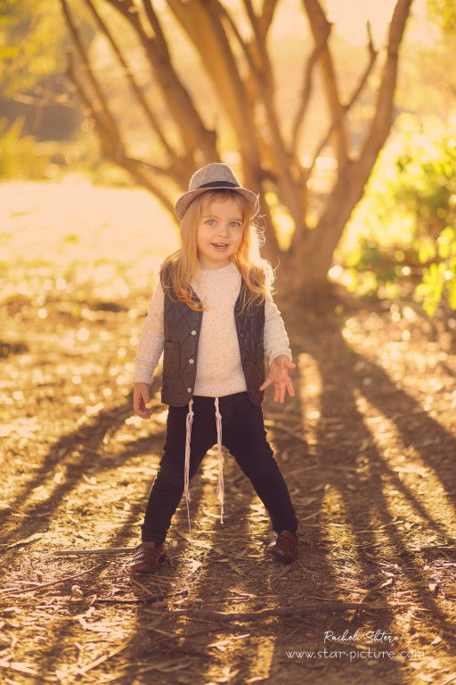 הטוהר הזה של הבונבון שבגזירת תלתל נהיה גבר קטן