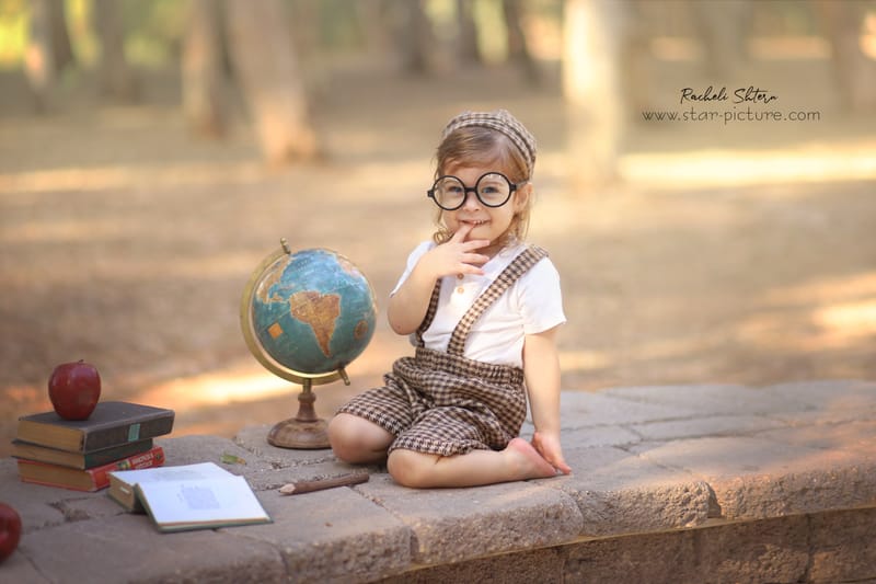 הטוהר הזה של הבונבון שבגזירת תלתל נהיה גבר קטן