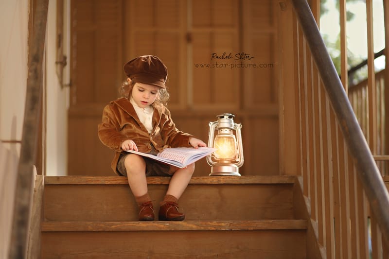 הטוהר הזה של הבונבון שבגזירת תלתל נהיה גבר קטן