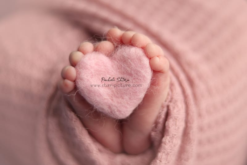 גווני וורוד מלאכיים- כי יש יותר בת מזה?