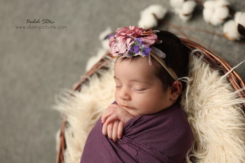 סגול- כי מי אמר שבנות זה רק וורוד?