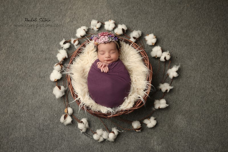 סגול- כי מי אמר שבנות זה רק וורוד?