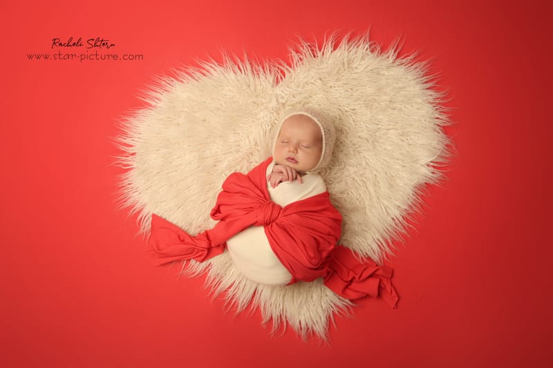 אדום- עוצמה של וורוד