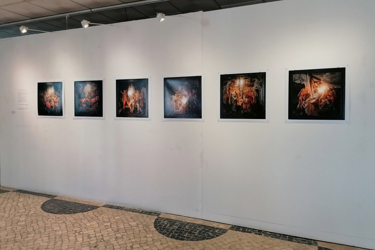 “… PELA TUA LUZ VEMOS A LUZ”  