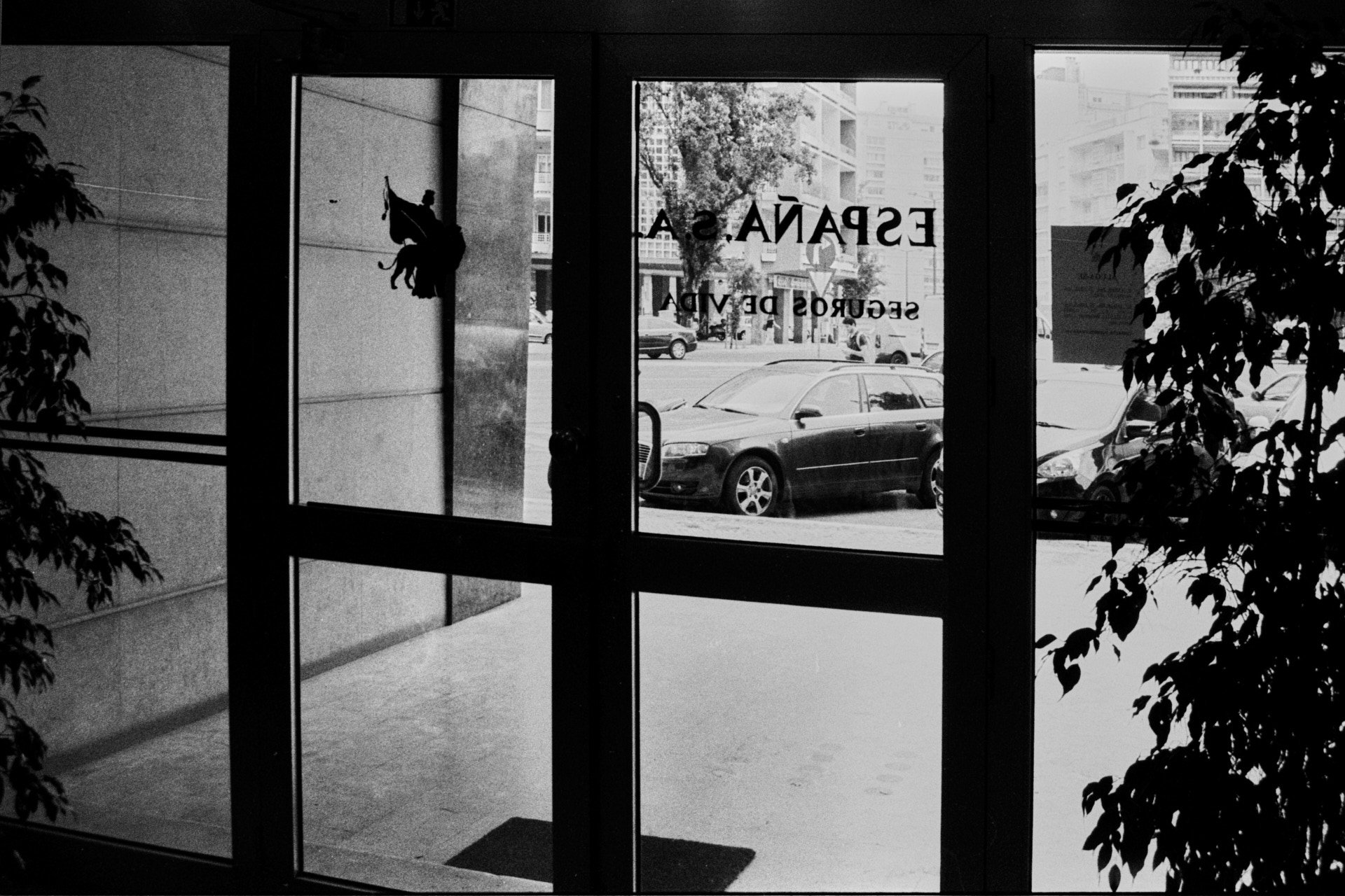 A CIDADE COMO DÉCOR , 2017 | After “Os Verdes Anos” - Paulo Rocha, 1963 