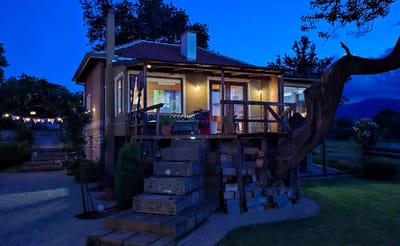 САМОСТОЯТЕЛНА АРТИСТИЧНА  КЪЩА.