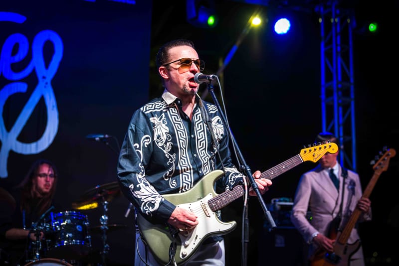 Kai Straus & The Electric Blues Allstars