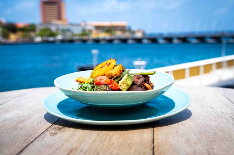 The Curacao crockery collection