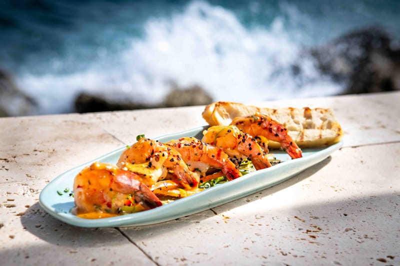 The Curacao crockery collection