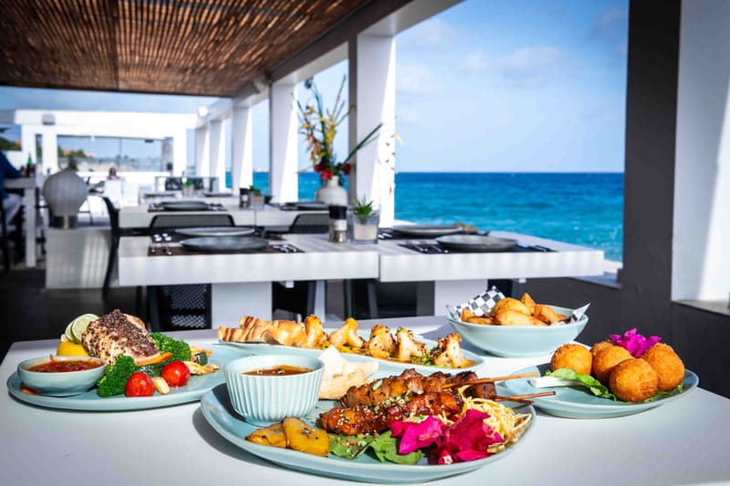 The Curacao crockery collection