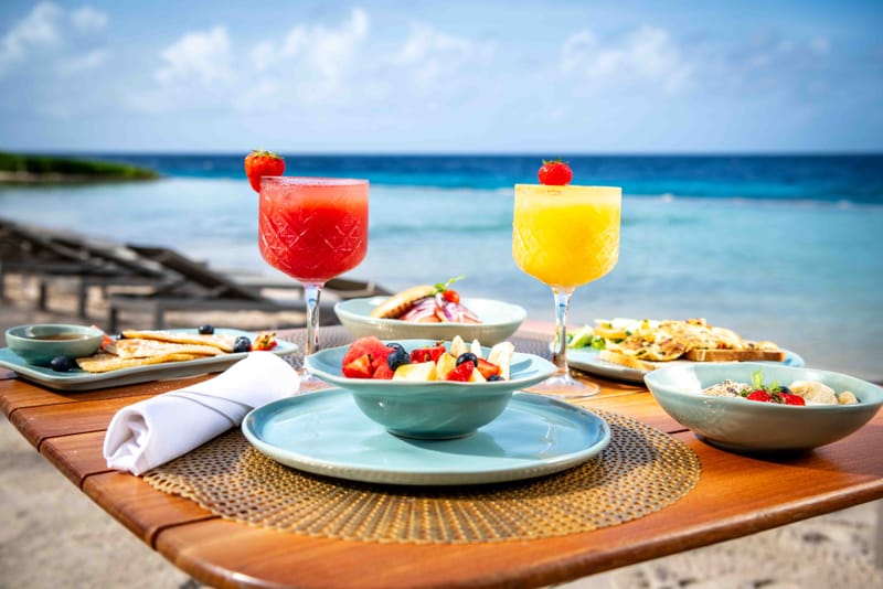 The Curacao crockery collection