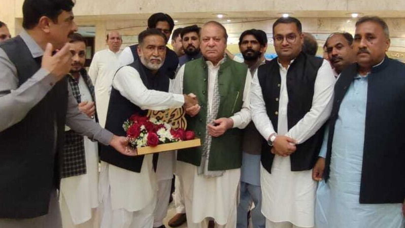 Quid PML-N M Nawaz Sharif meet to RASHID HUSSAIN QAMAR MOONAN GUJJAR PML-N  PRESIDENT JIZAN REGION TEAM KSA