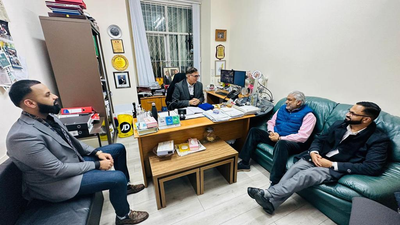 Muslim League-N Senior President and Chief Coordinator International Affairs Barrister Amjad Malik visit France.