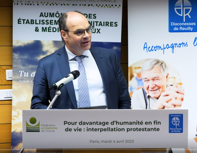 La Fédération protestante remet son rapport sur la fin de vie à la déléguée au ministère de la santé