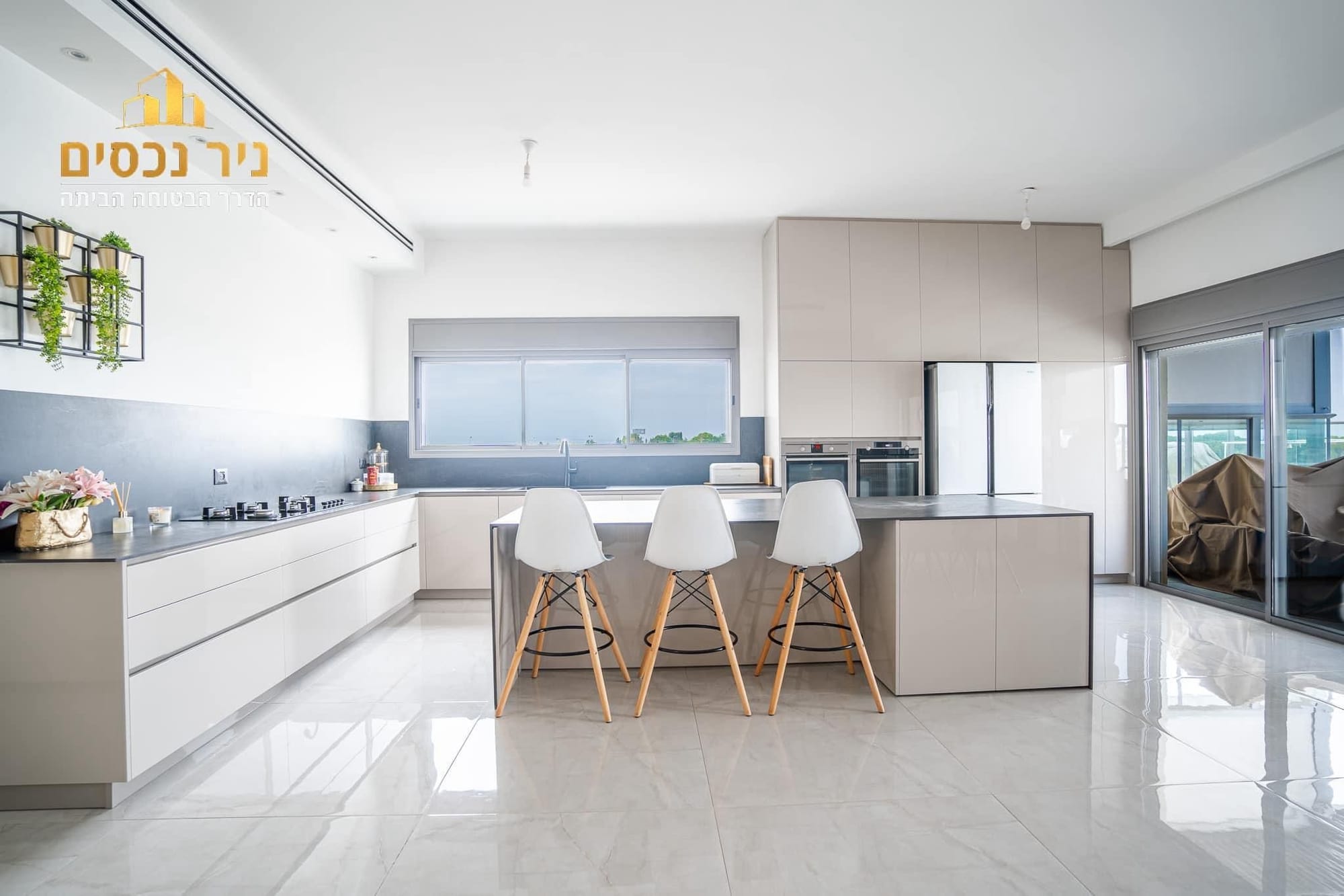 פנטהאוז בשכונת נאות הכפר 