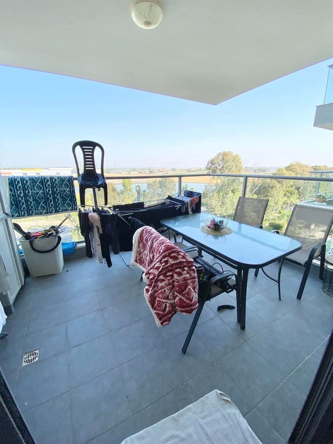 דירת 4 חדרים ברח' אהובה עוזרי