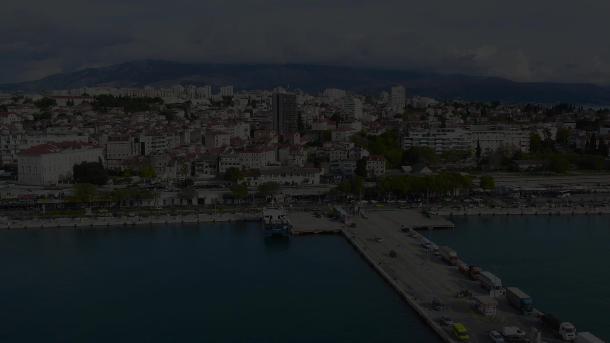 URBANISTIČKI NATJEČAJ ZA GRADSKI PROJEKT ISTOČNA OBALA