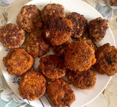 קציצות בקר מטוגנות