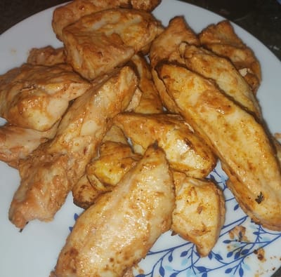 רצועות חזה עוף במרינדה