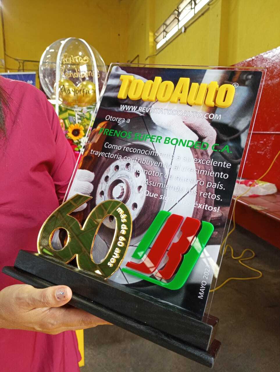 Proveedores, amigos de Bonchona radio 107.1, TodoAuto y Autos Clásico Valencia 