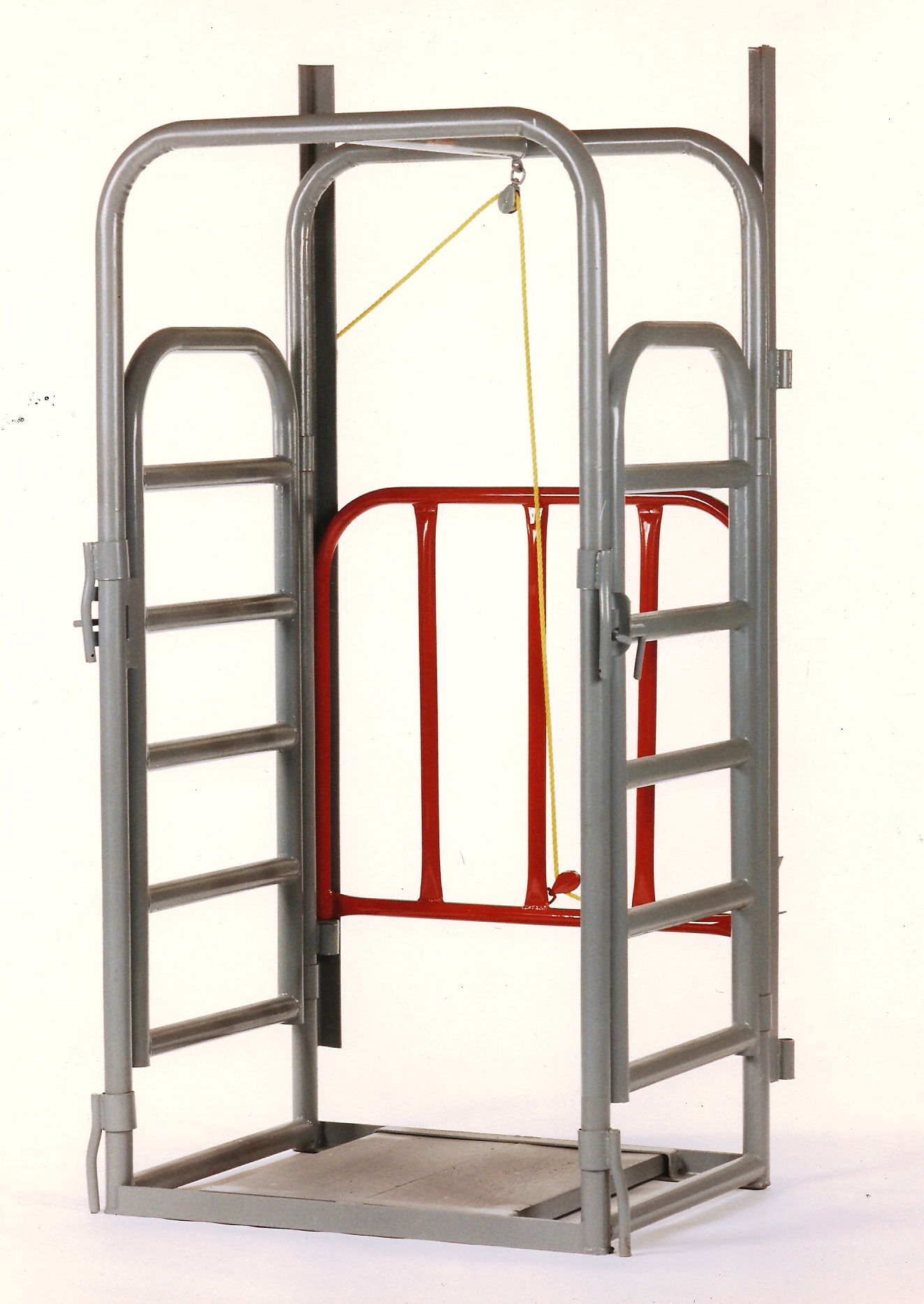 CABINA DE PALPACIÓN, PUERTA DE GUILLOTINA