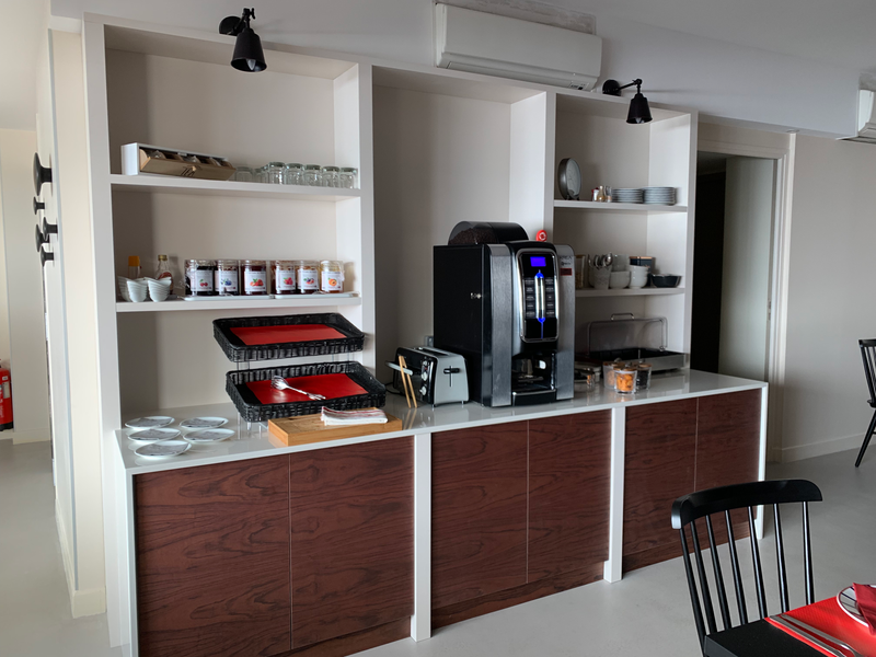 RENOVATION HOTEL ET CREATION DE MEUBLE 