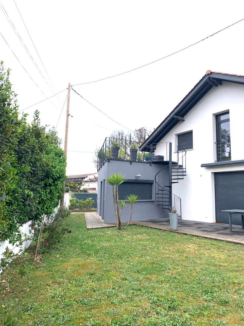 MAISON J - AMENAGEMENT TERRASSE ET EXTENSION SEJOUR - TRAVAUX EN COURS 