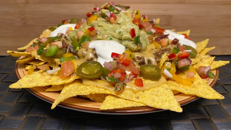 Nachos con Carne de Res
