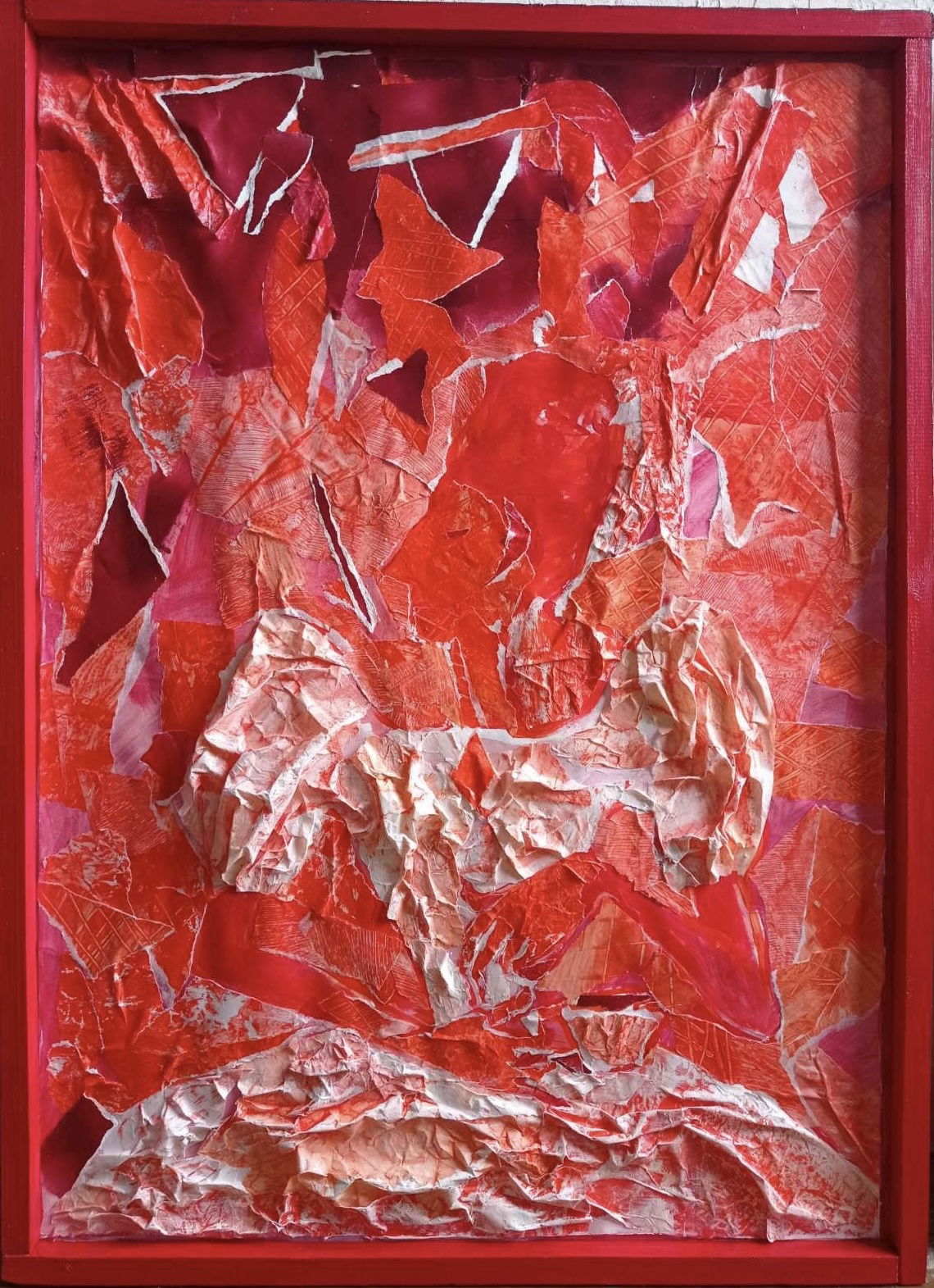 The Queen of Diamonds calmly drinks Tea