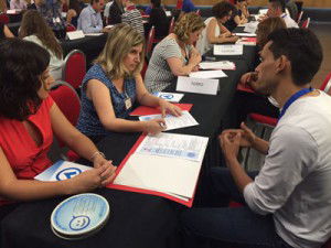 40 personas en el I Networking para la búsqueda de empleo organizazado por la Mesa de RSCs