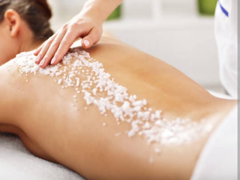 Salt body scrub