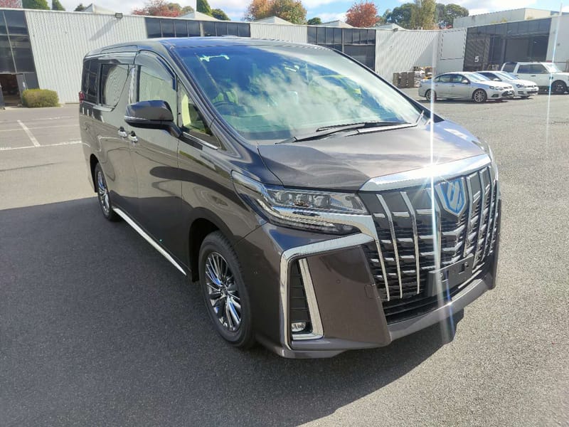 2022 Toyota Alphard