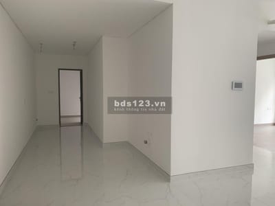 Ban can ho cao tang tai Celadon City, view dep, SHR, gia chi 4,2 ty