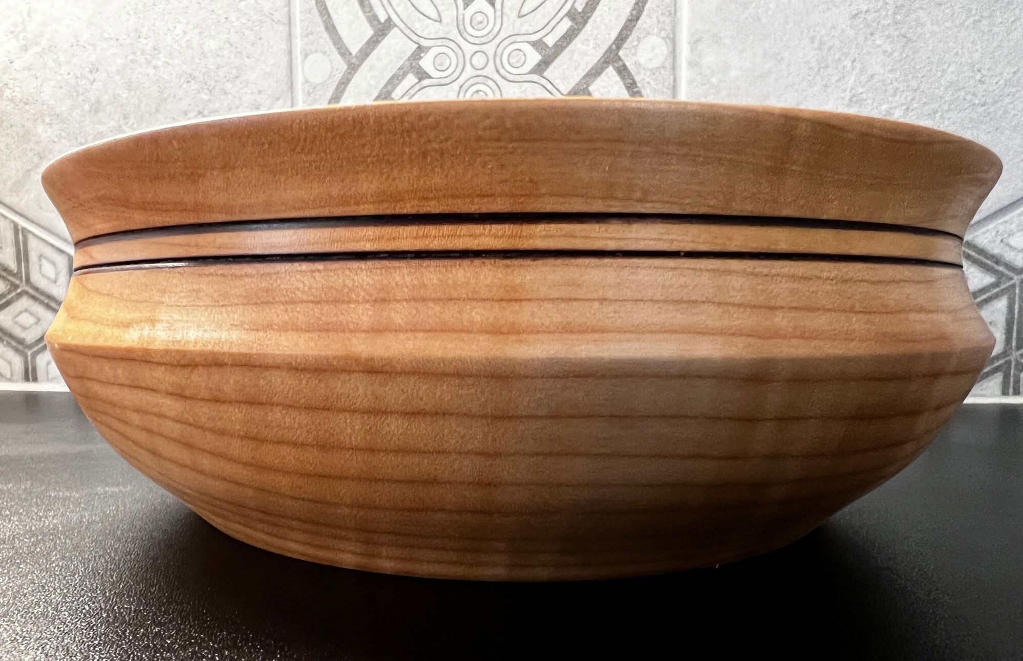 #009 - Bol en érable / Maple bowl