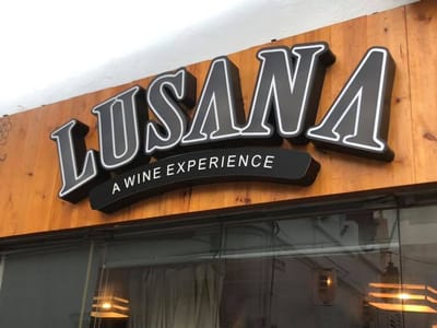 Lusana Restaurante