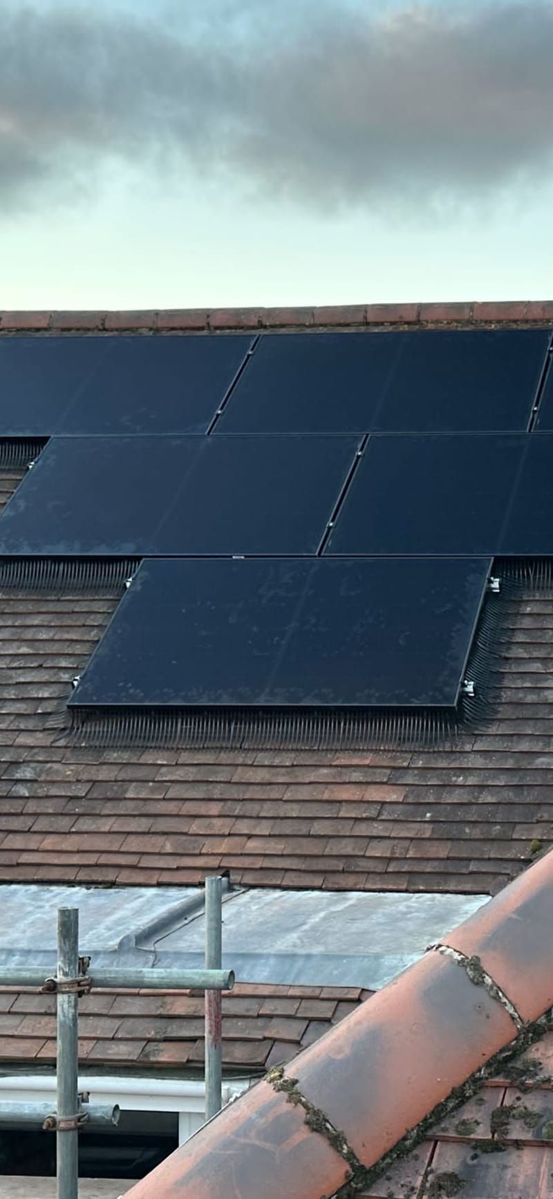 Retrofitting Bird blockers for solar panels