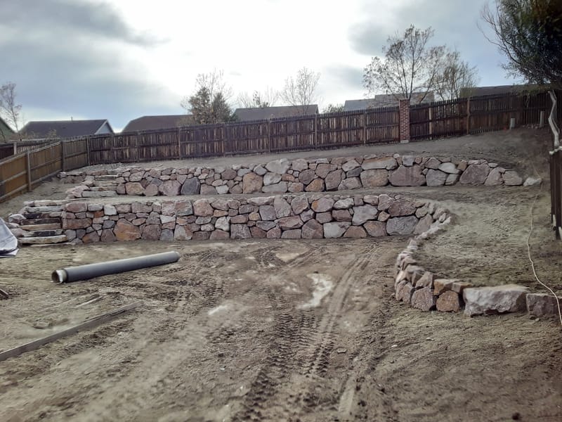Retaining walls