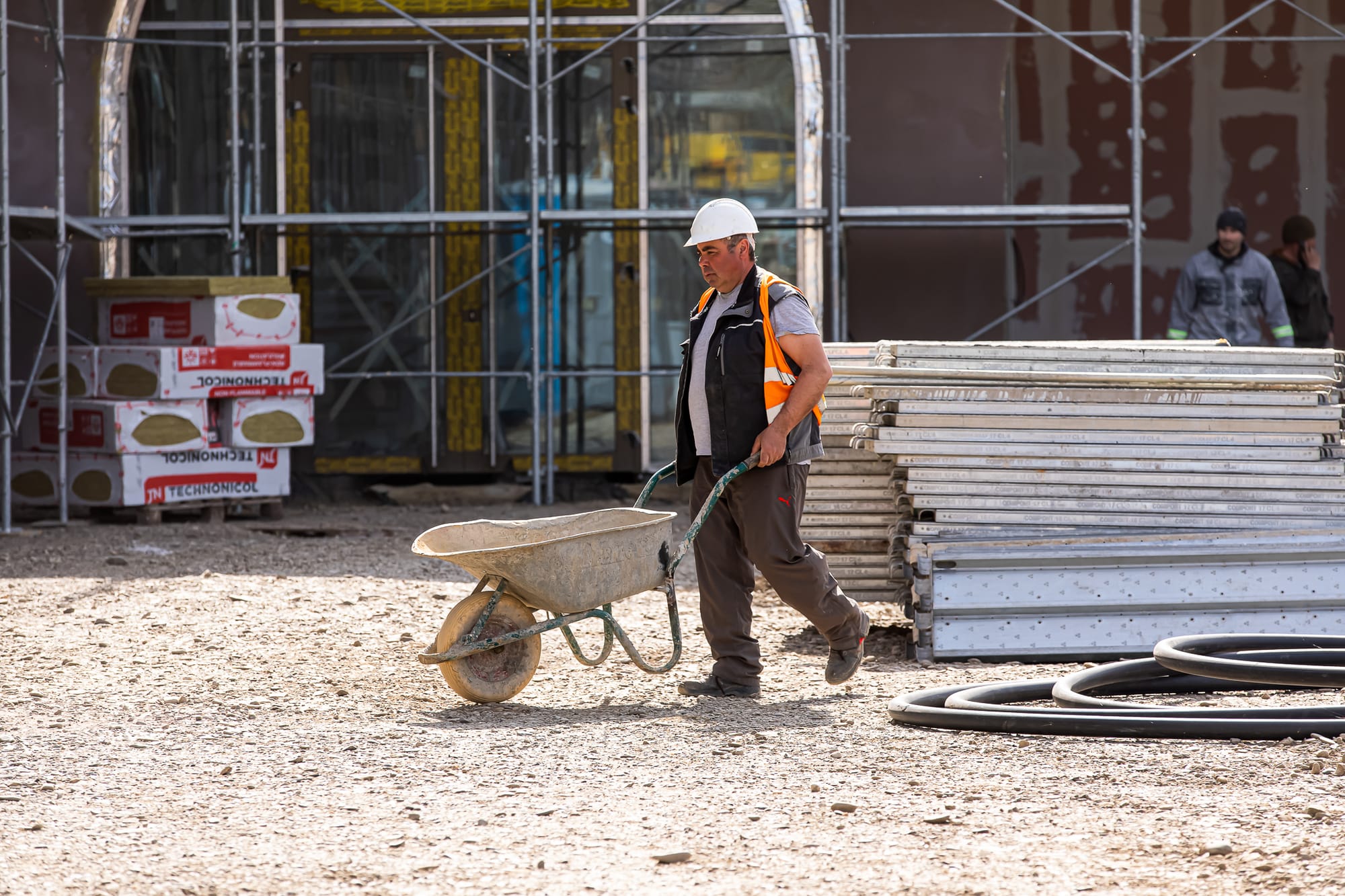 Ne place sa facem lucrurile ca la carte